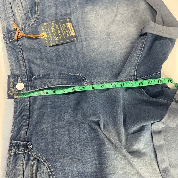 Democracy “Ab"solution Cuffed Jean Shorts 24W Two Pairs‎ New With Tags Blue - Picture 12 of 16
